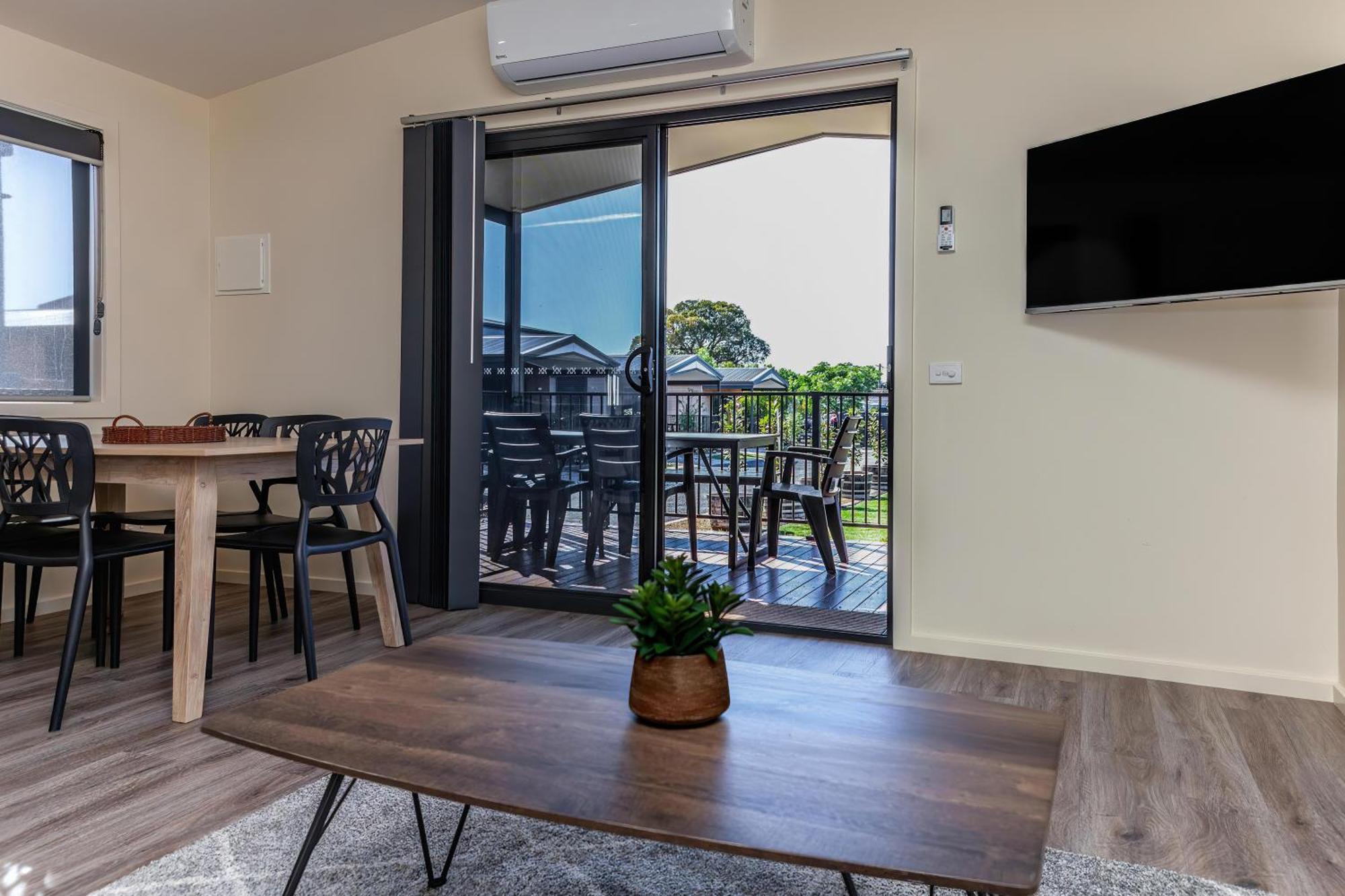Отель Big4 Albury Tourist Park Экстерьер фото