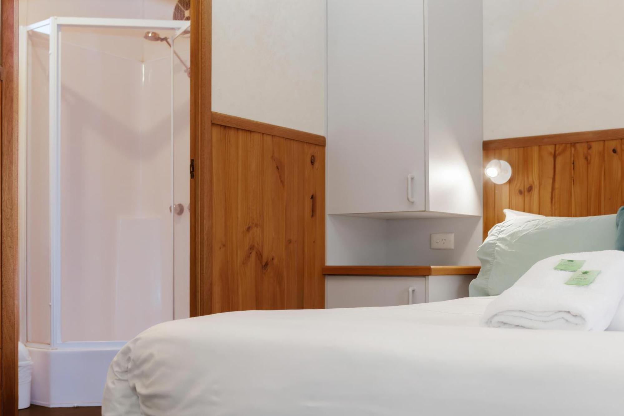 Отель Big4 Albury Tourist Park Экстерьер фото