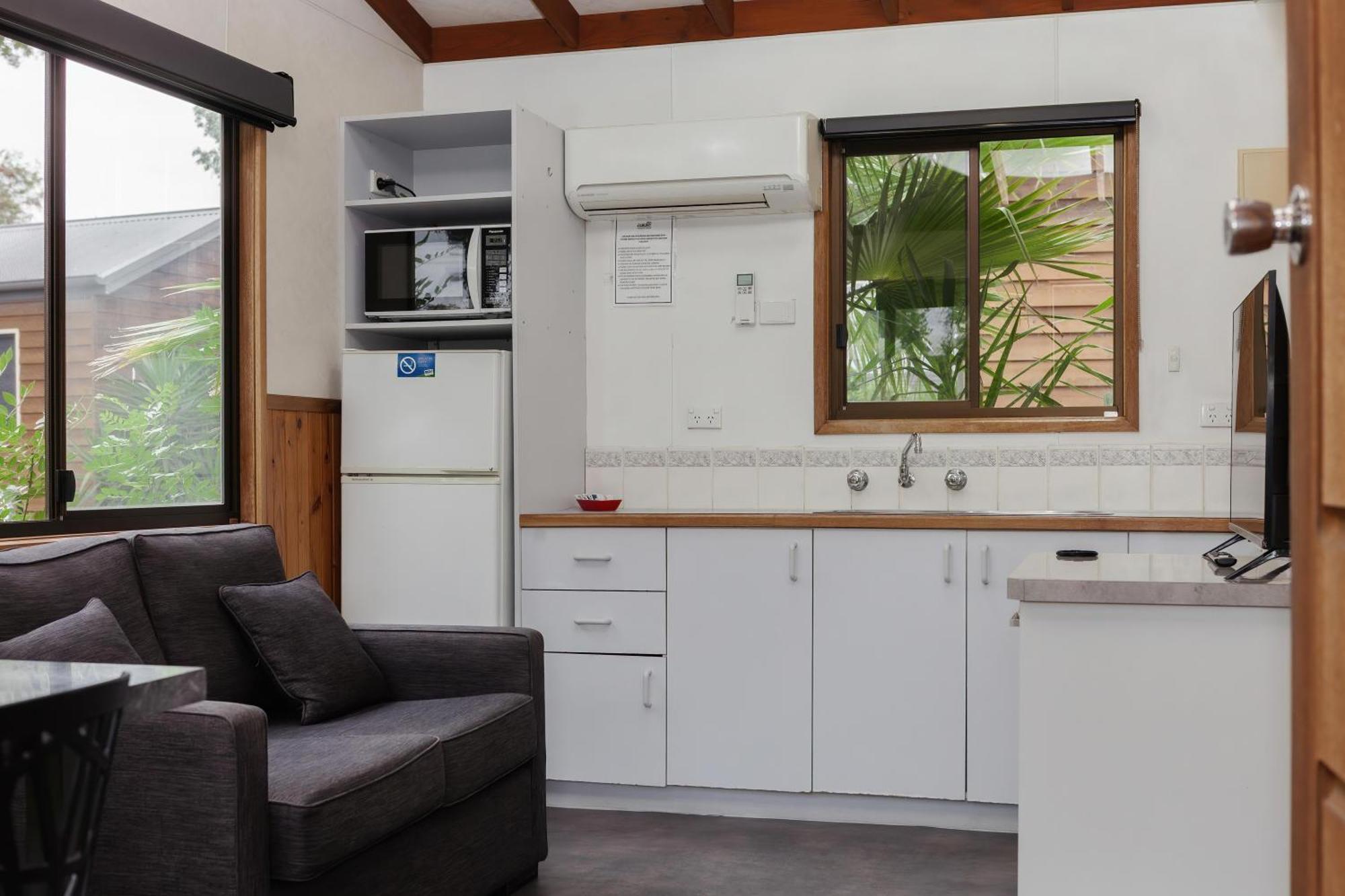 Отель Big4 Albury Tourist Park Экстерьер фото
