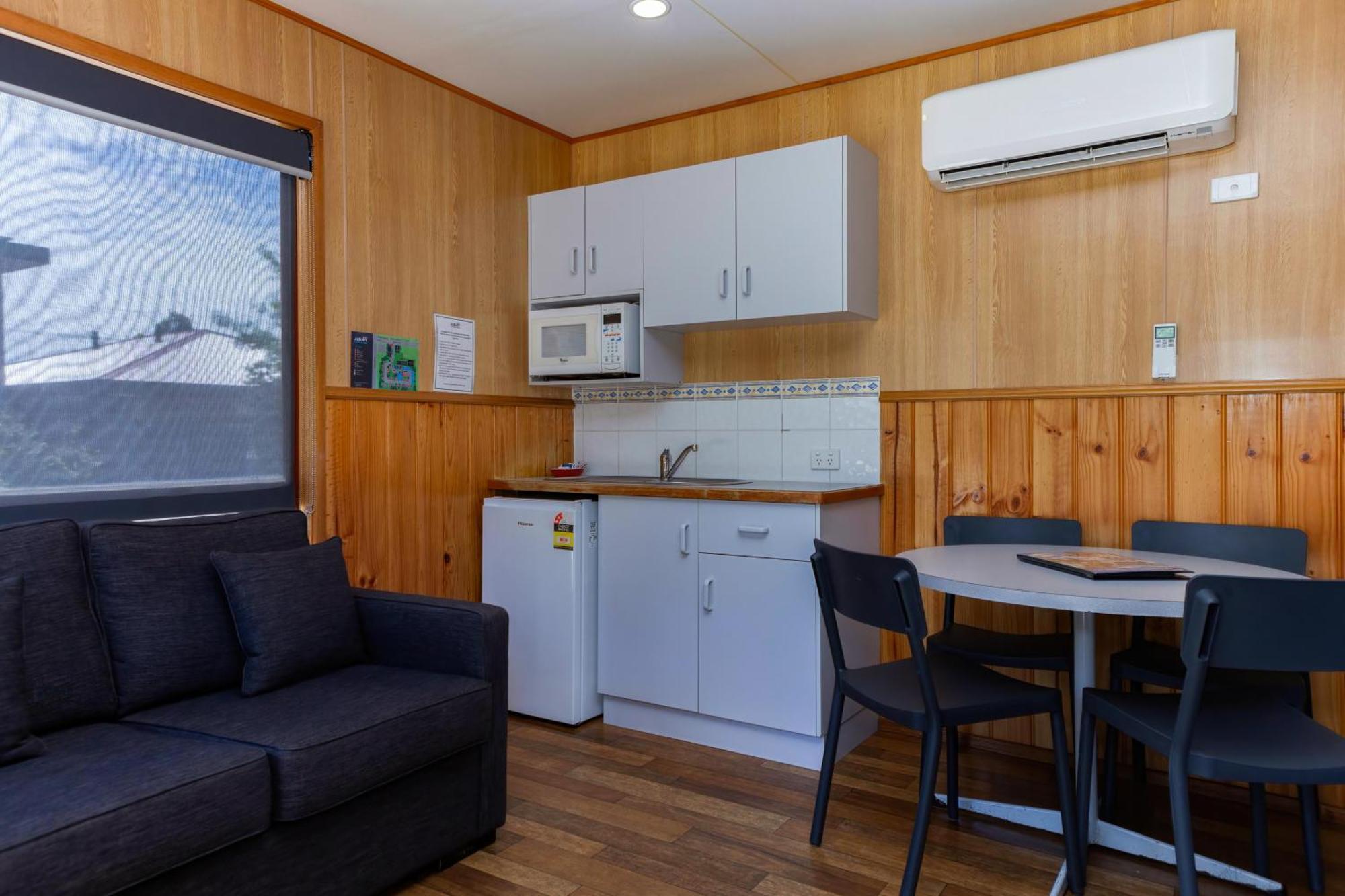 Отель Big4 Albury Tourist Park Экстерьер фото