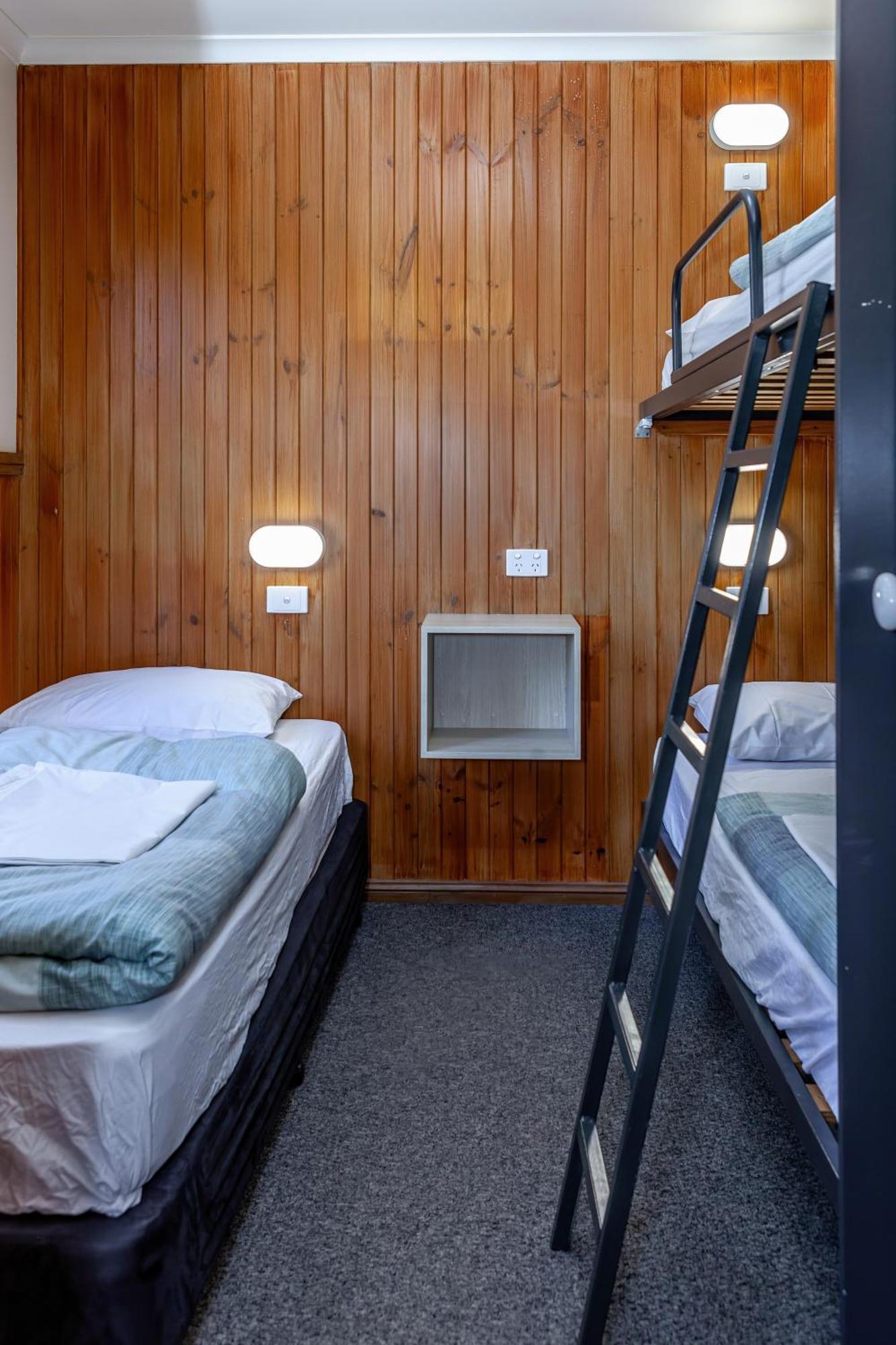 Отель Big4 Albury Tourist Park Экстерьер фото