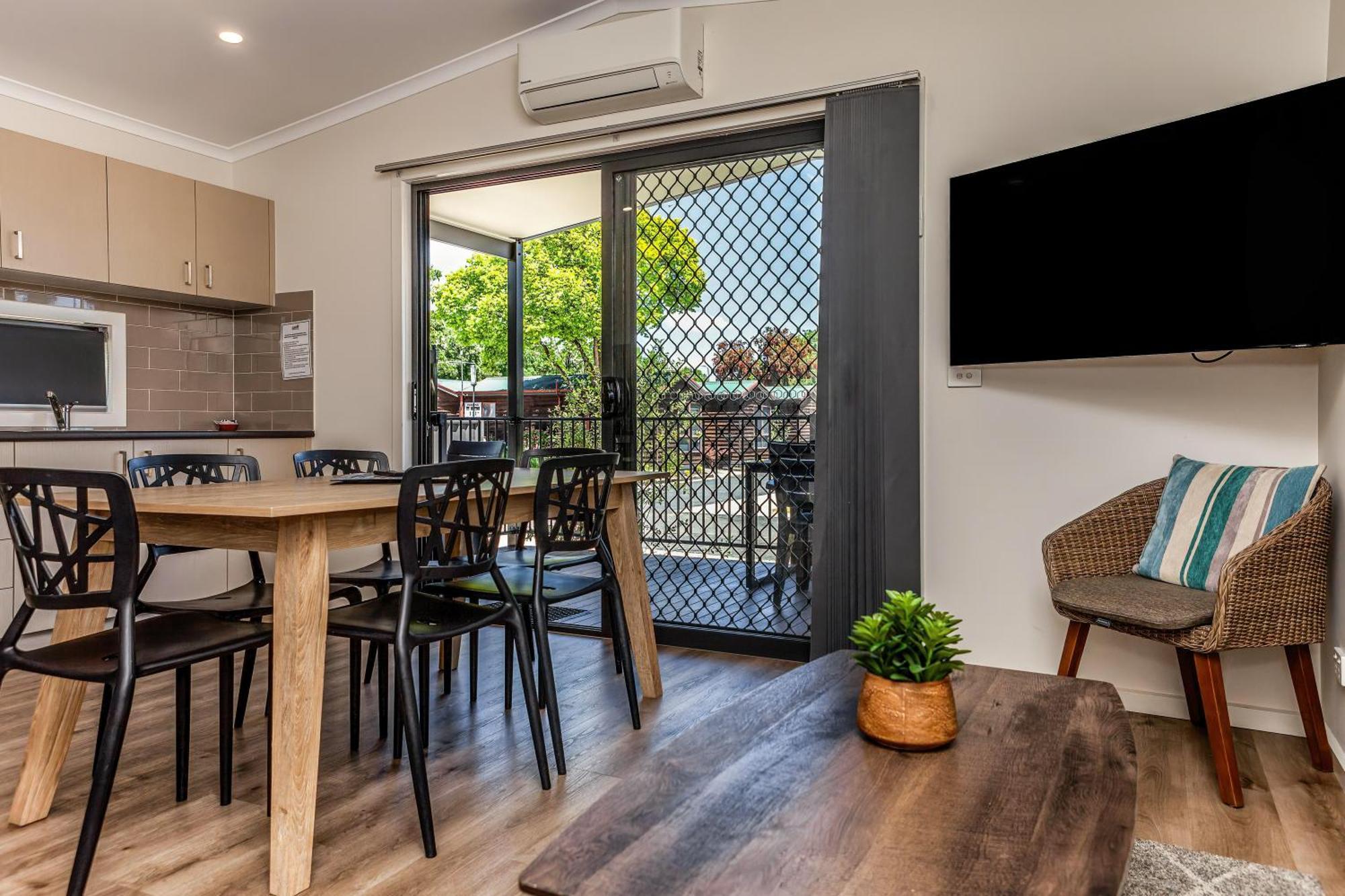 Отель Big4 Albury Tourist Park Экстерьер фото