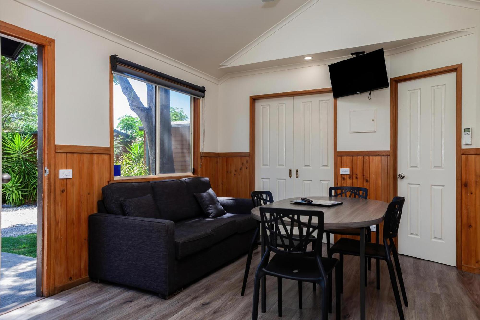 Отель Big4 Albury Tourist Park Экстерьер фото
